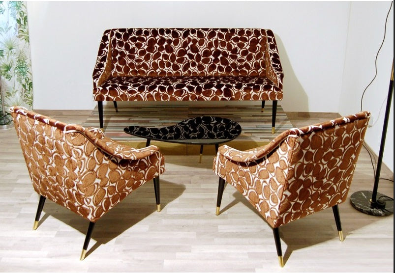 Pair of Velvet Armchairs Art. 1058 