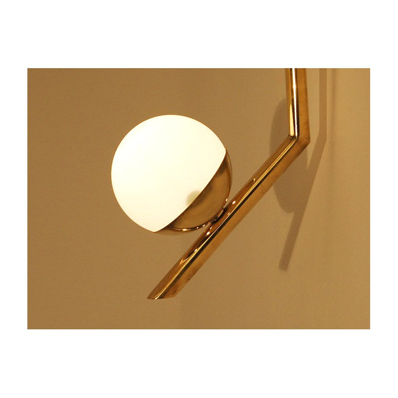 Applique Art. 1321 - Sphere in Opaline Glass - Brass 