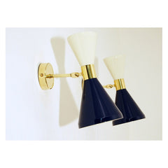 Double Cone Wall Lamp Art. 1846 - 2 DIFFUSERS - Brass / Metal 