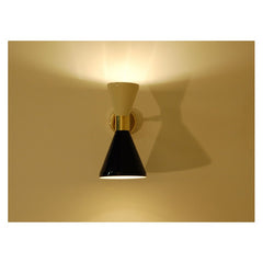 Double Cone Wall Lamp Art. 1846 - 2 DIFFUSERS - Brass / Metal 